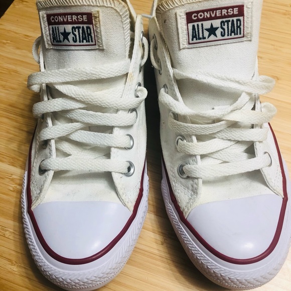 Converse - Picture 2 of 5